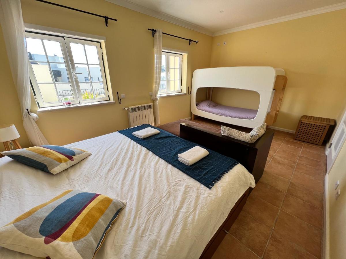 B&B With Heated Pool Sao Martinho do Porto Exterior photo