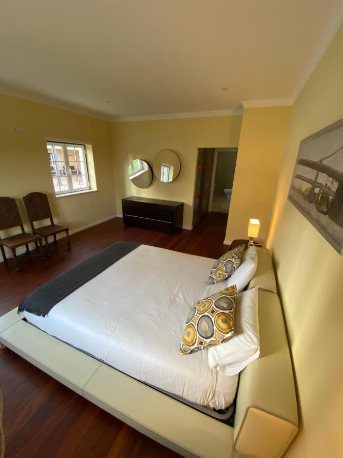 B&B With Heated Pool Sao Martinho do Porto Exterior photo