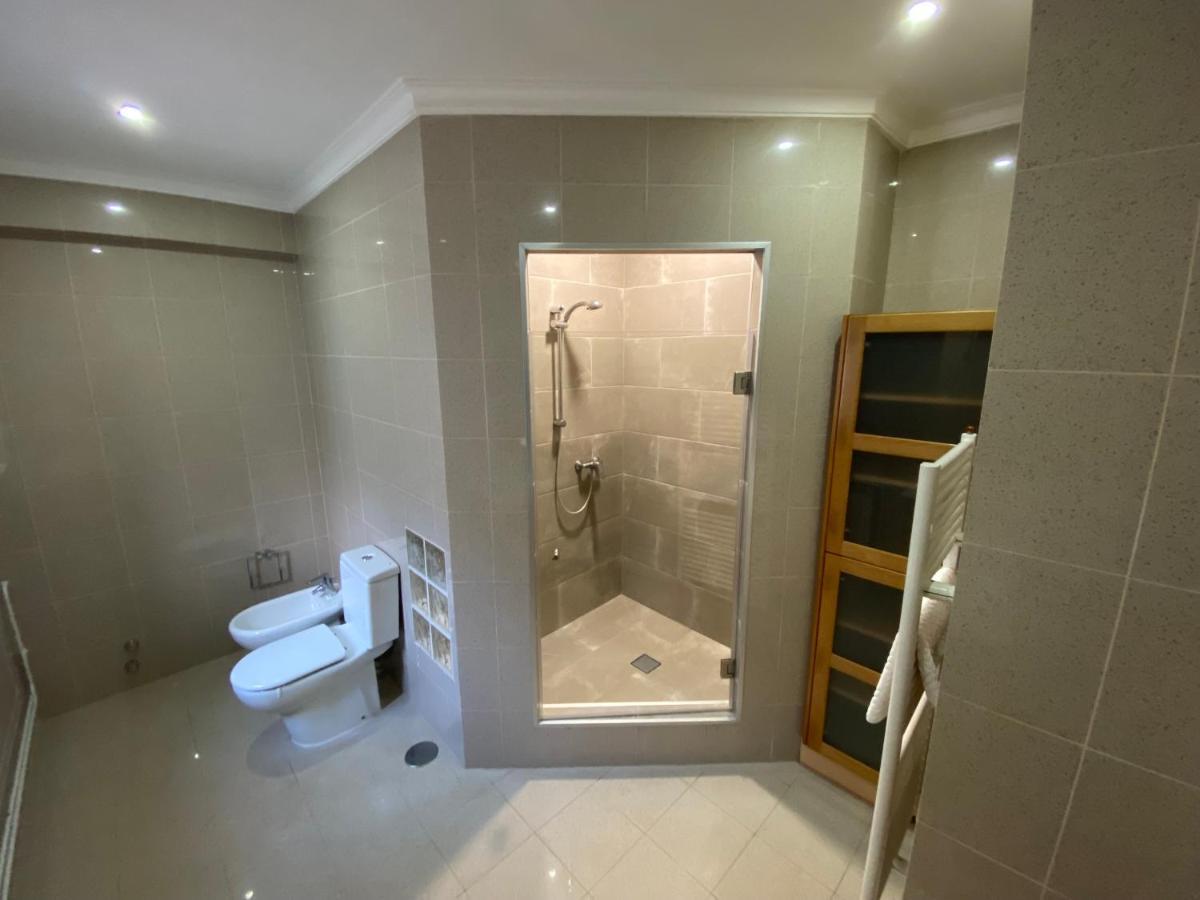 B&B With Heated Pool Sao Martinho do Porto Exterior photo